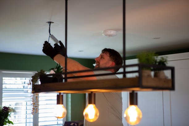 Best Licensed Electrician  in Pascagoula, MS